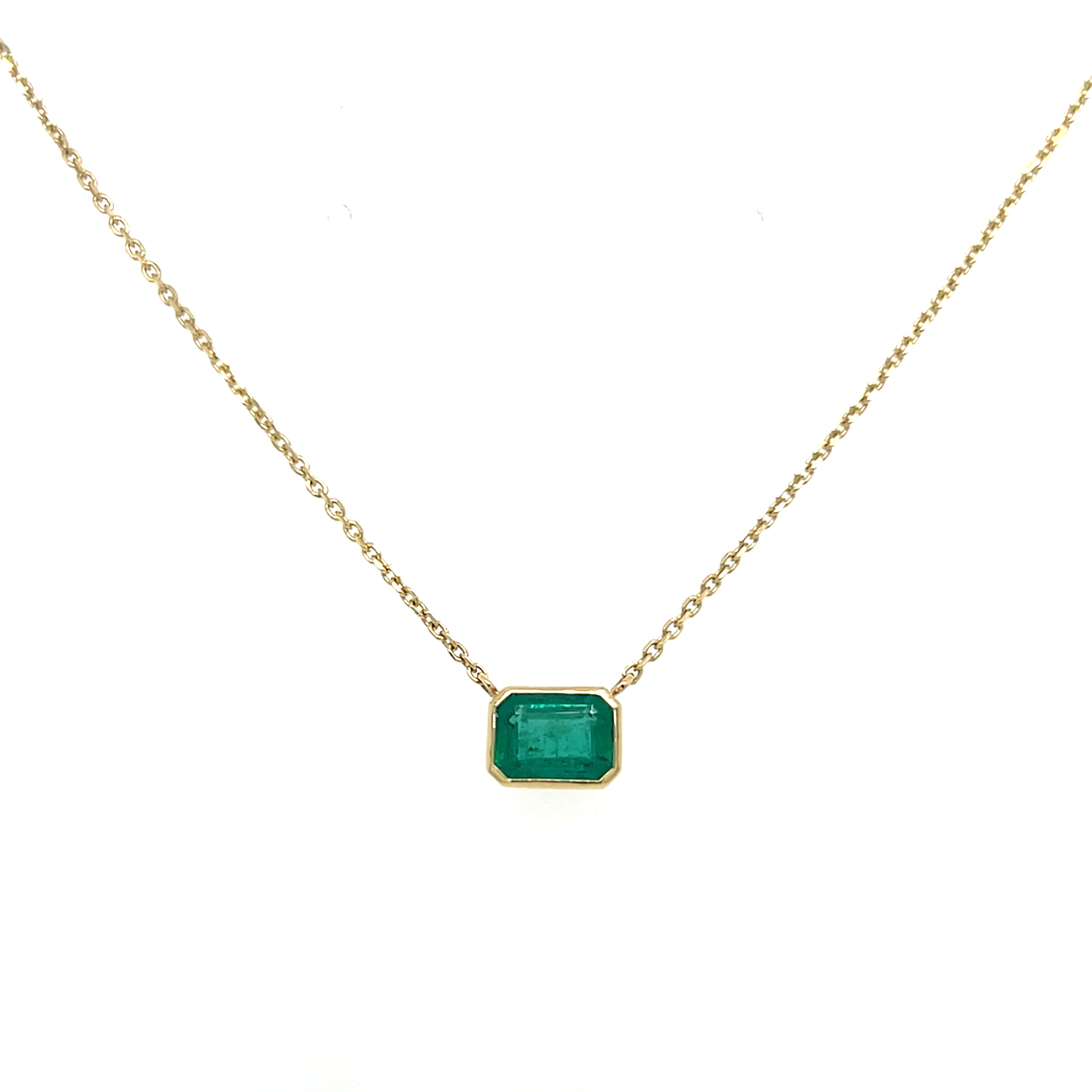 Bezel set Natural Emerald