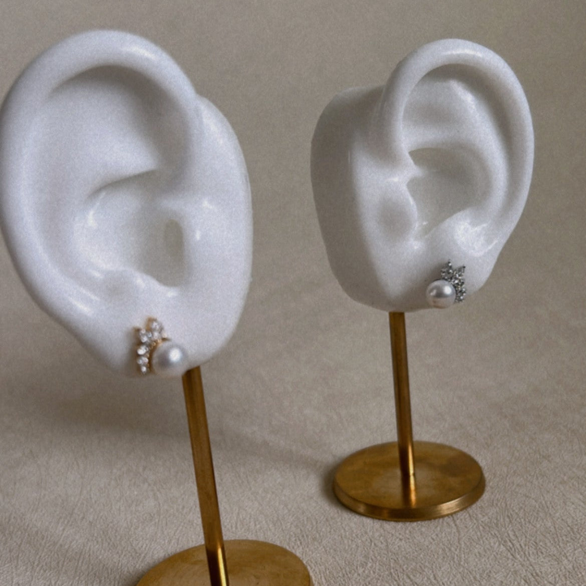 Earring Natural Pearl and Natural Daimonds